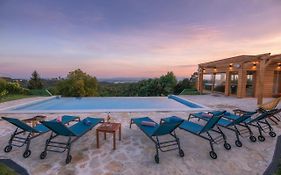 Gran Vista Holiday Home